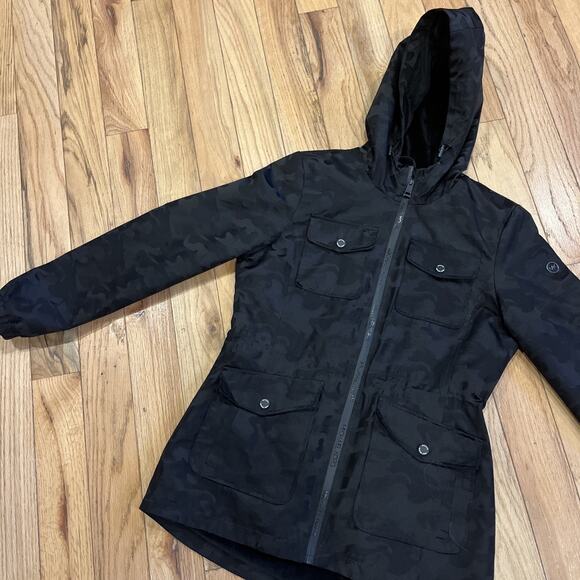 Michael Kors Black Camouflage Women’s Jacket Full Zip Button Snap Pockets Small - Picture 2 of 11